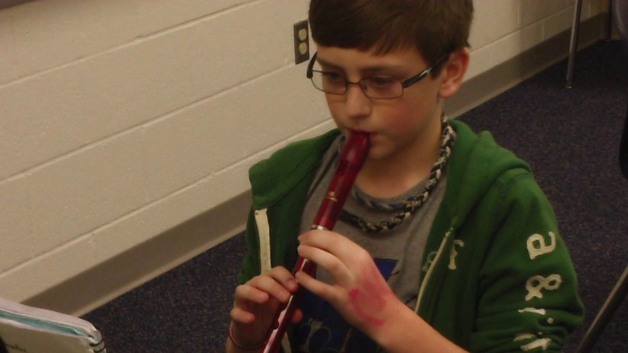 "Let's Play B" Recorder Tutorial On Vimeo