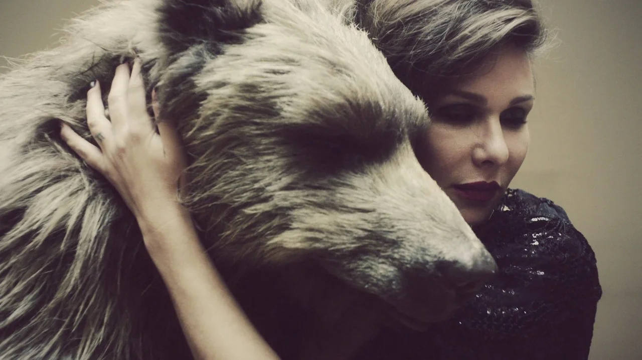 People are lonely. Army of lovers people are lonely. people are lonely gravitonas.