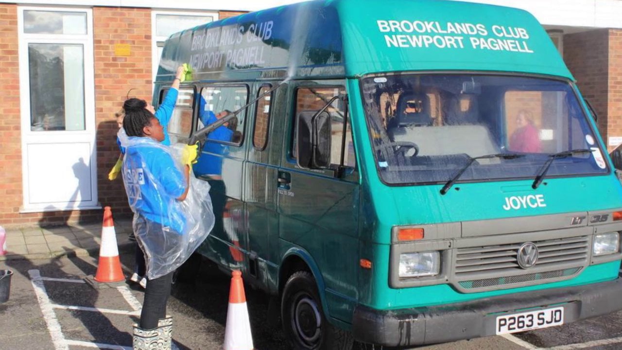 Car Wash Milton Keynes on Vimeo