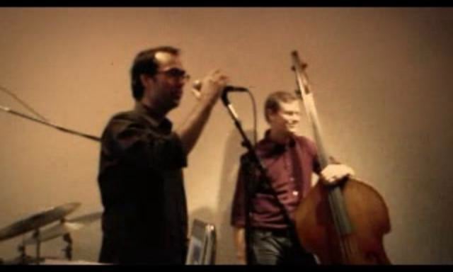Fredo Viola-(Soho, NYC 2005)