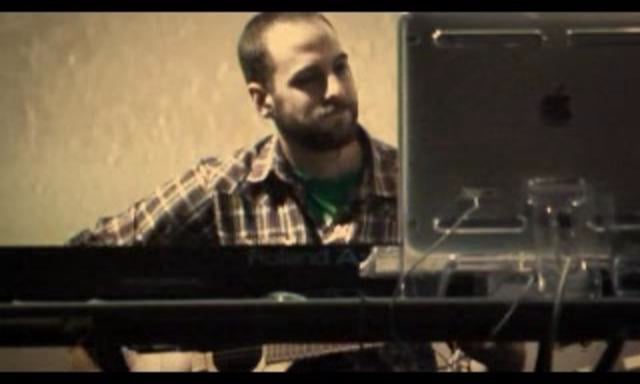 Fredo Viola-(Soho, NYC 2005)
