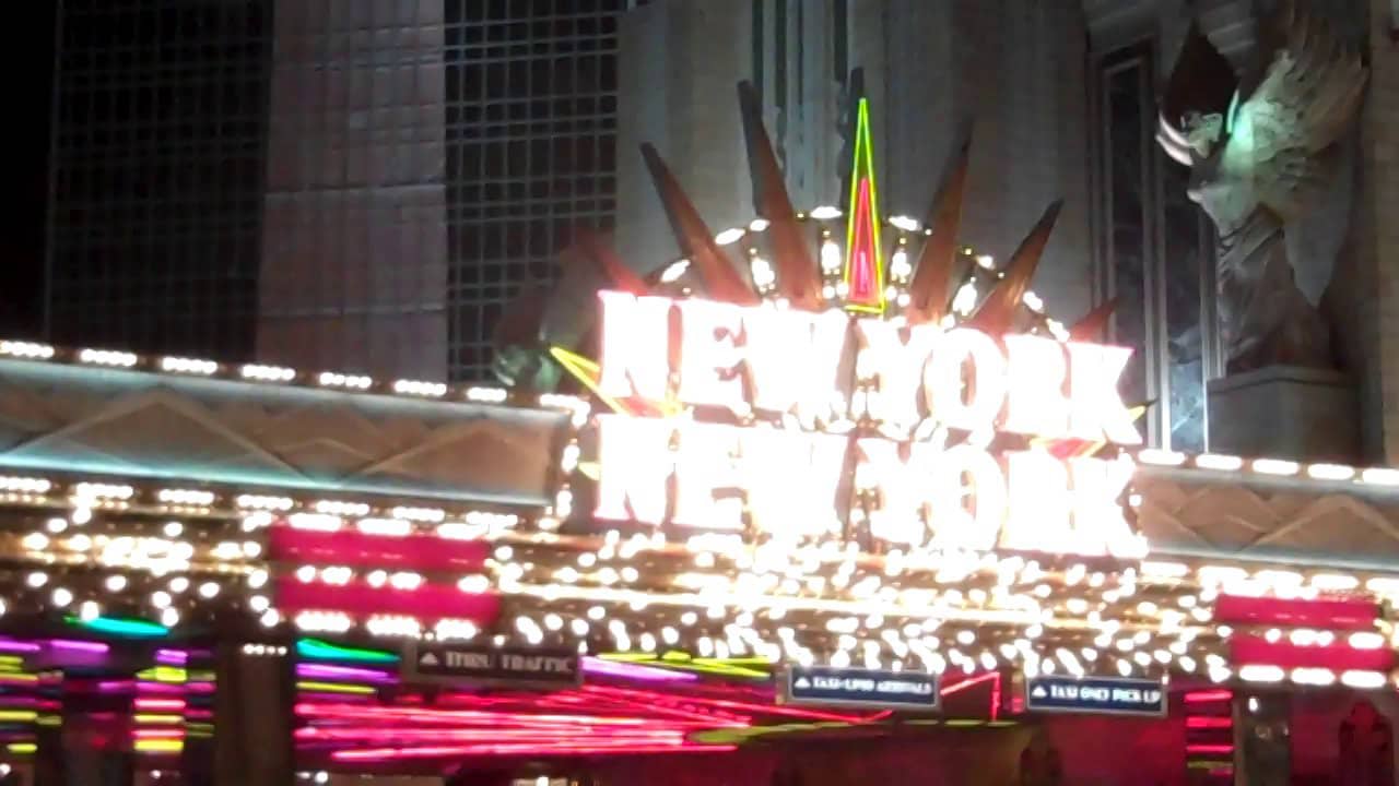 New York, New York Valet Neon Sign on Vimeo