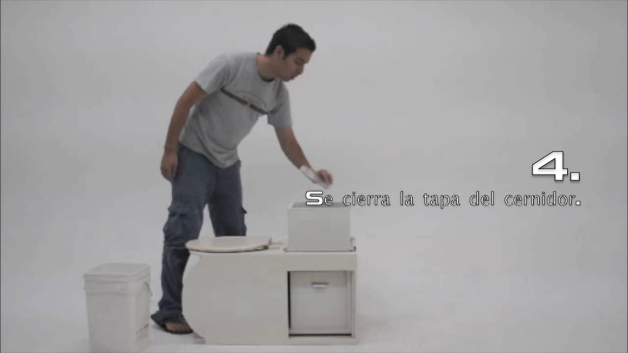 Funcionamiento de Waterless toilet DryWC (ahora Earth Closet) on Vimeo