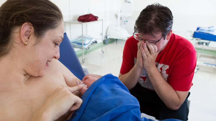 Nascimento Mariana, parto natural hospitalar pélvico - 04/jul/2013 - Natural  breech hospital birth on Vimeo