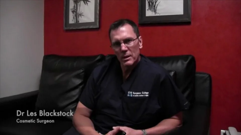 ECAMS Master course in Breast Augmentation Video Testimonial Dr Les