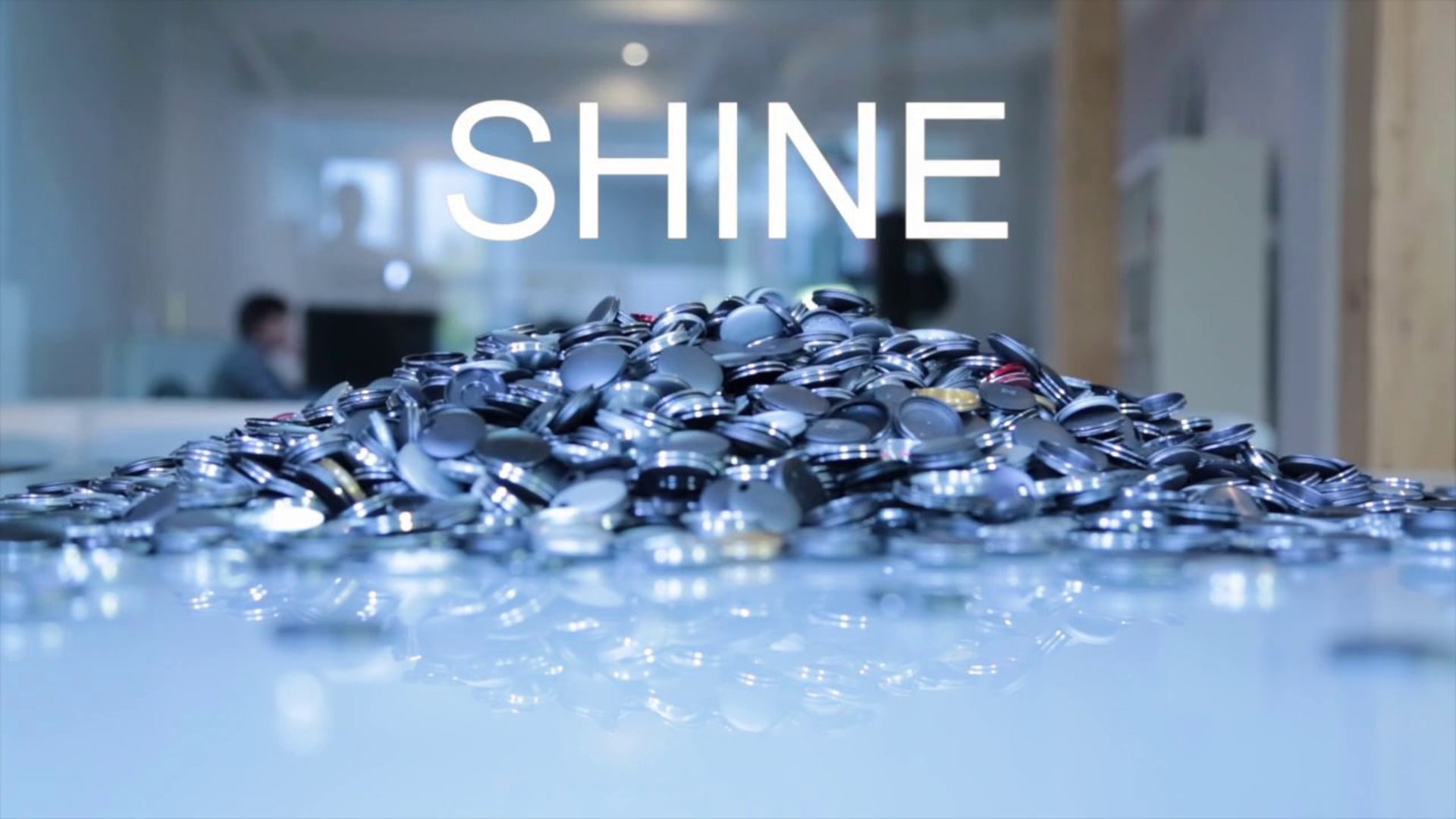 Pearl Studios - Shine