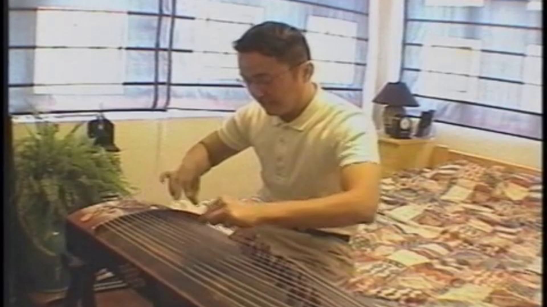 Cop Strings dir. Ho Tam, 1999