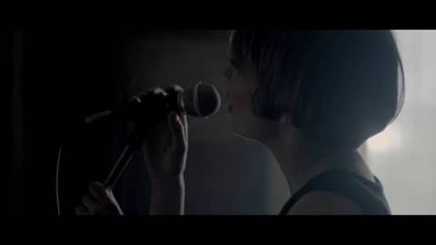 Hundreds - Circus thumbnail