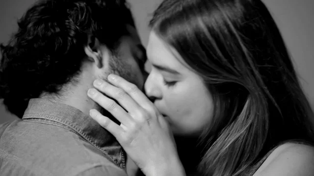 SoKo soundtracks First Kiss film | Complete Music Update