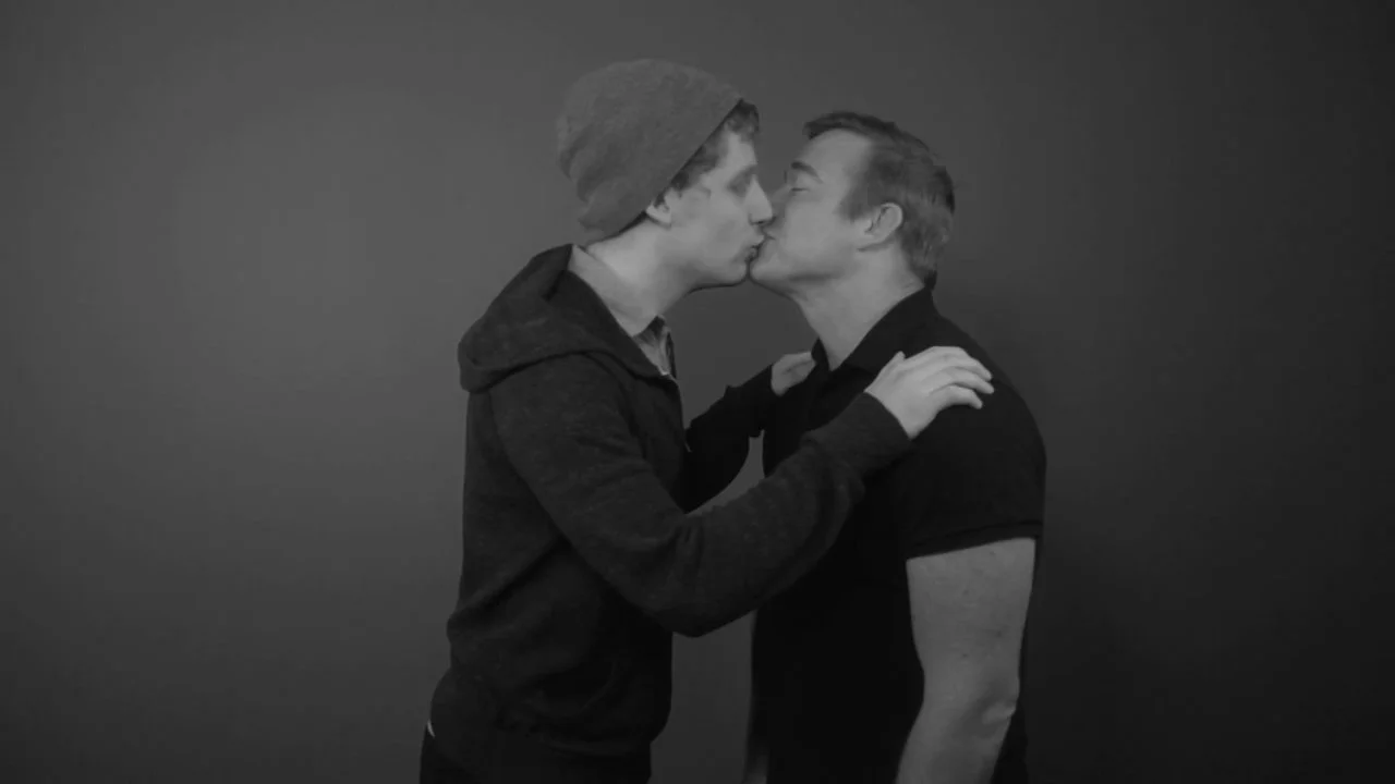 FIRST KISS on Vimeo