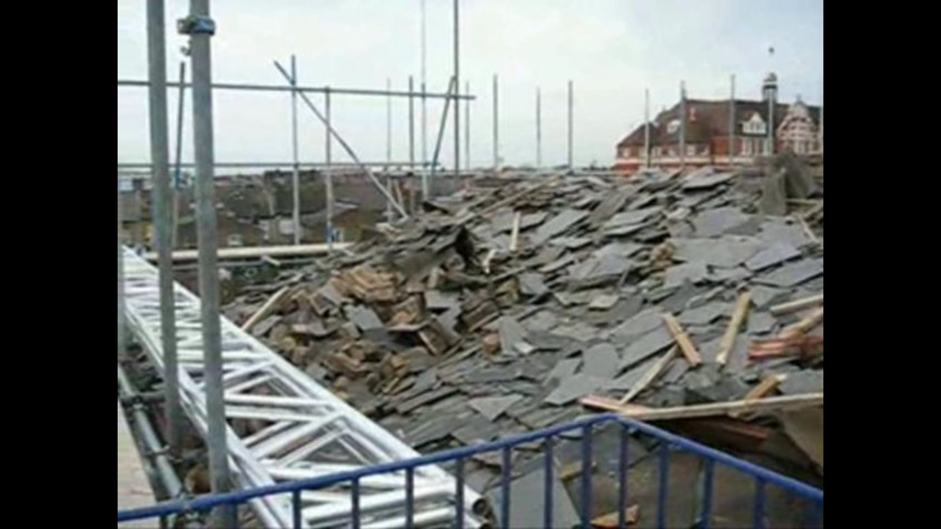 London Tornado - The aftermath