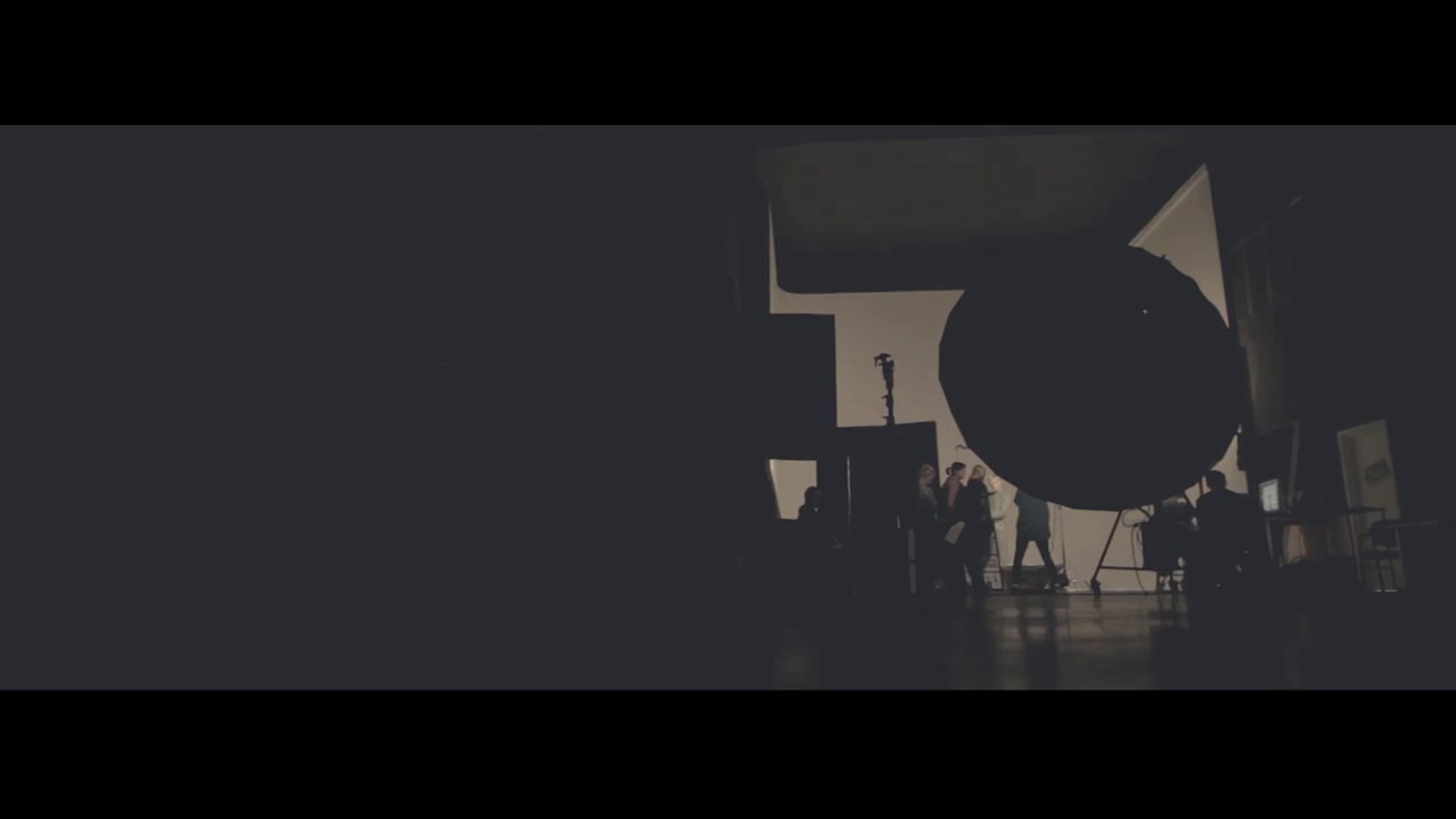 Photo Session Backstage