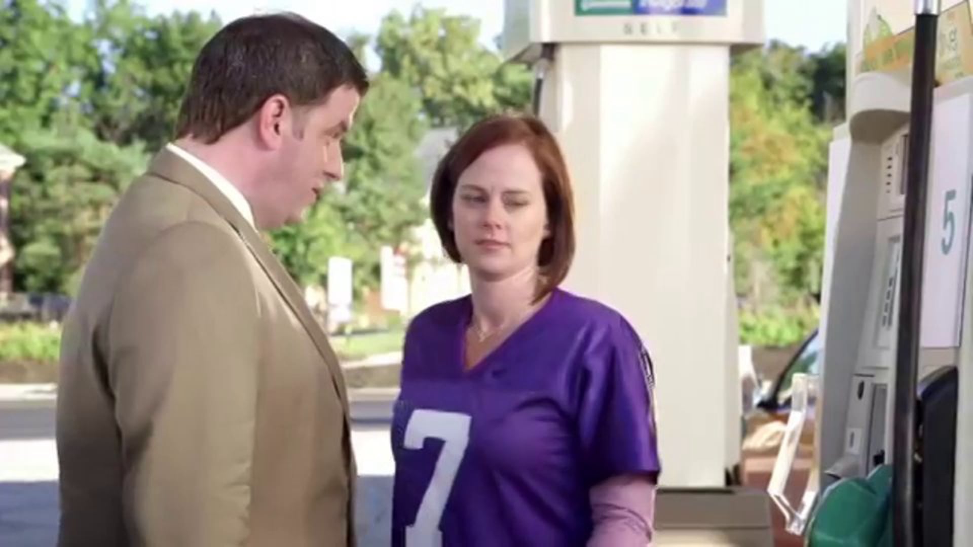 BP Driver Rewards- College Game Day with BP's Sportscaster (Extended)