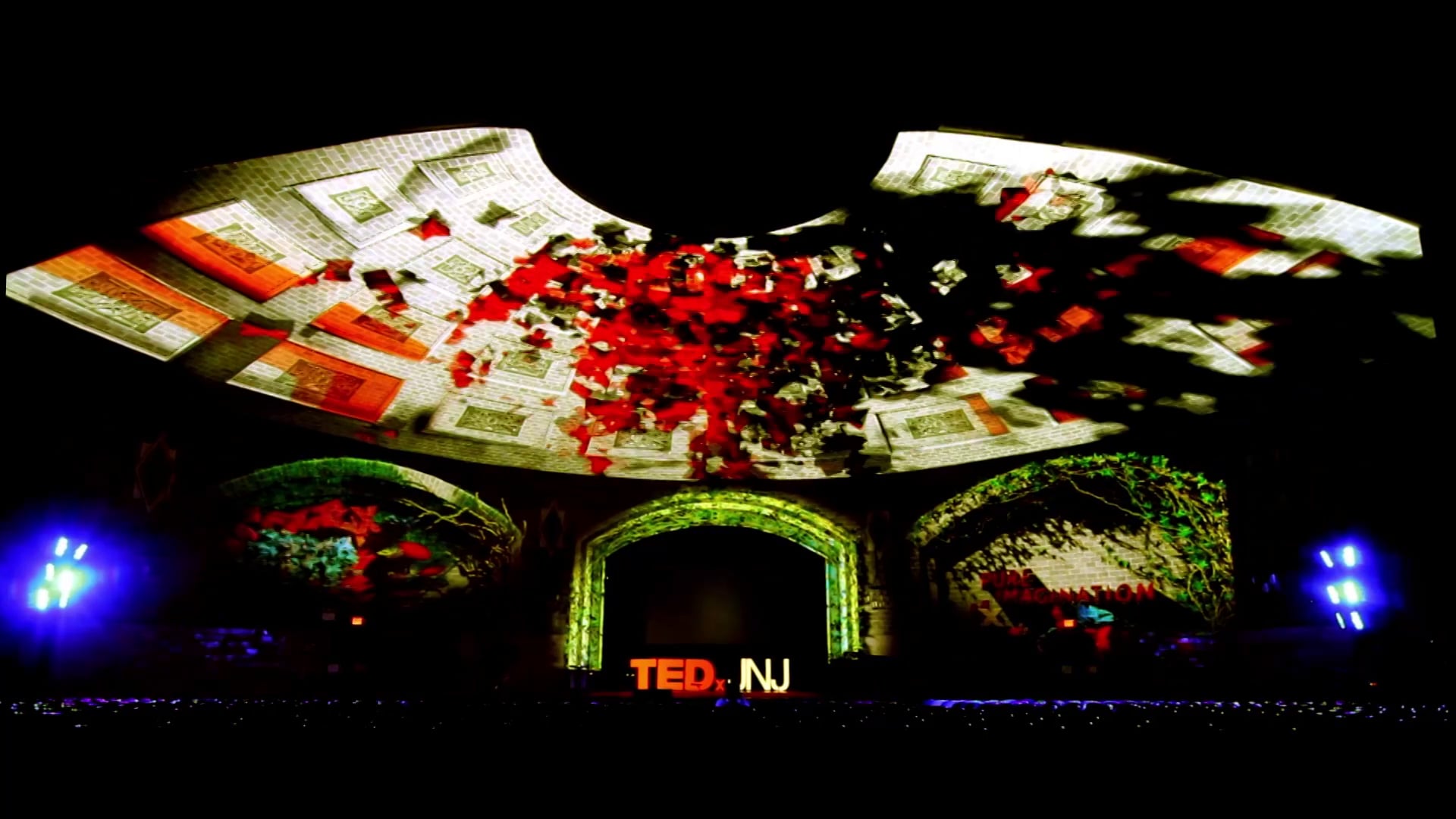 Projection Mapping Reel 2014 - Bravo Media Inc. on Vimeo