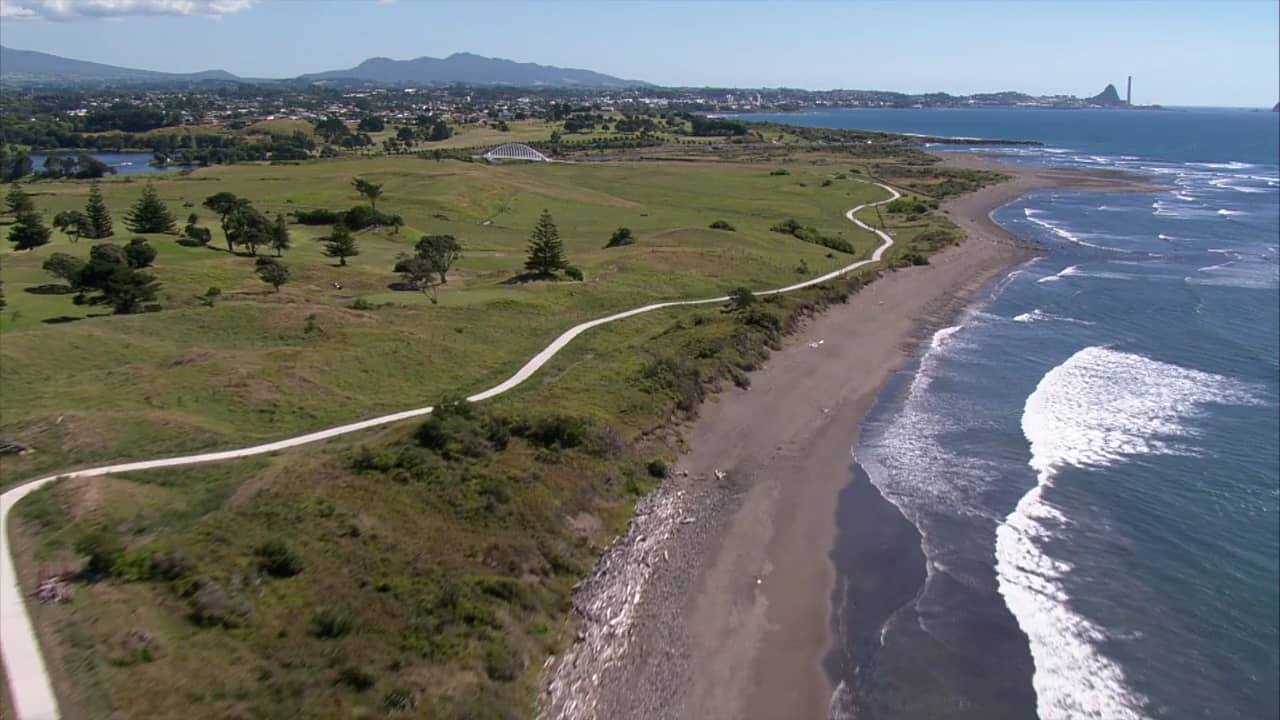 Taranaki Surf Spots - Waiwhakaiho on Vimeo