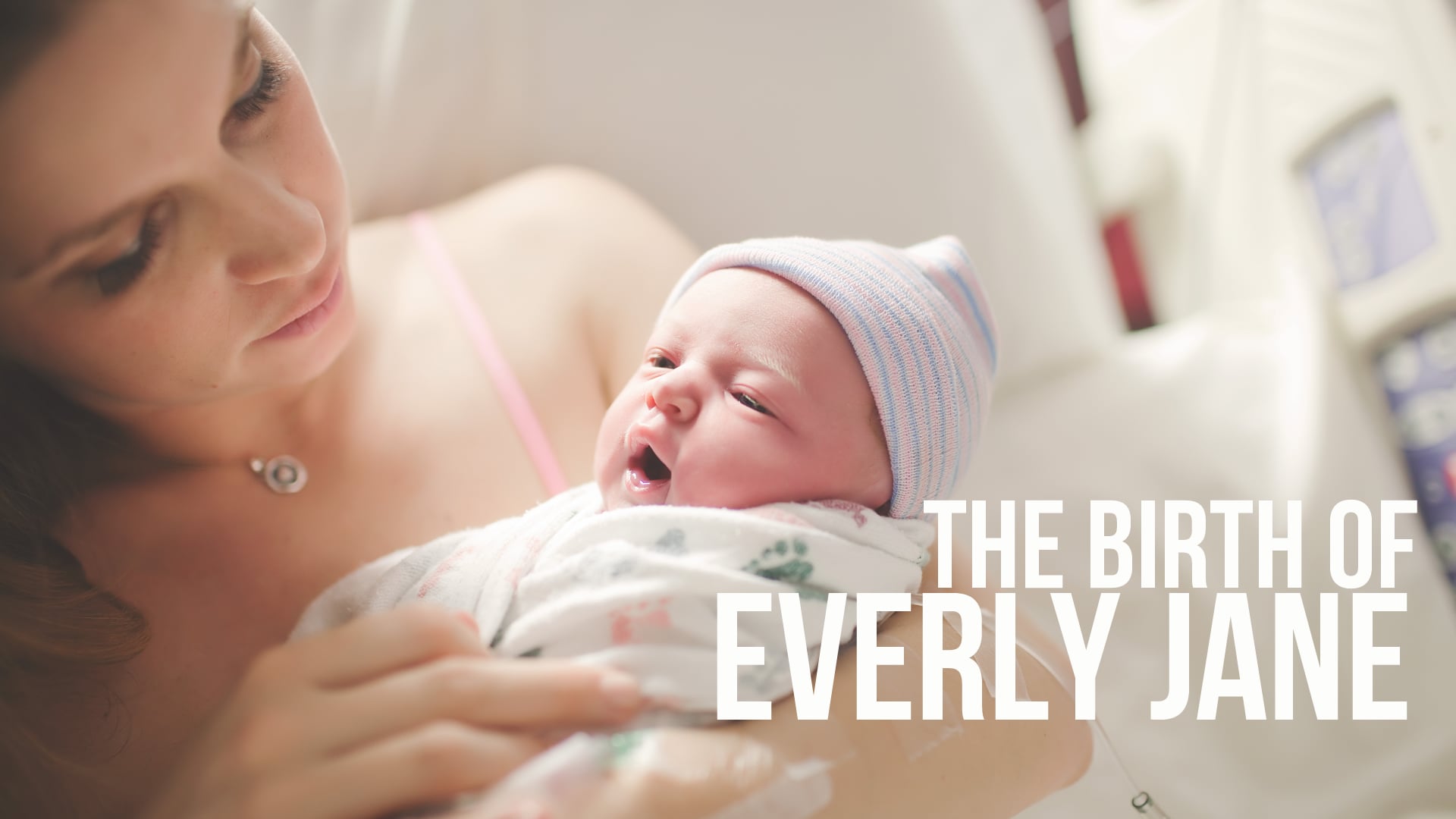 The birth of Everly Jane | Crowned Birth Photography on Vimeo