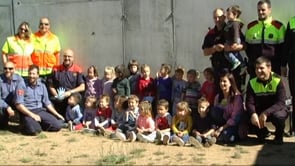 Visita dels cossos de seguretat a l'Escola Ballmanetes