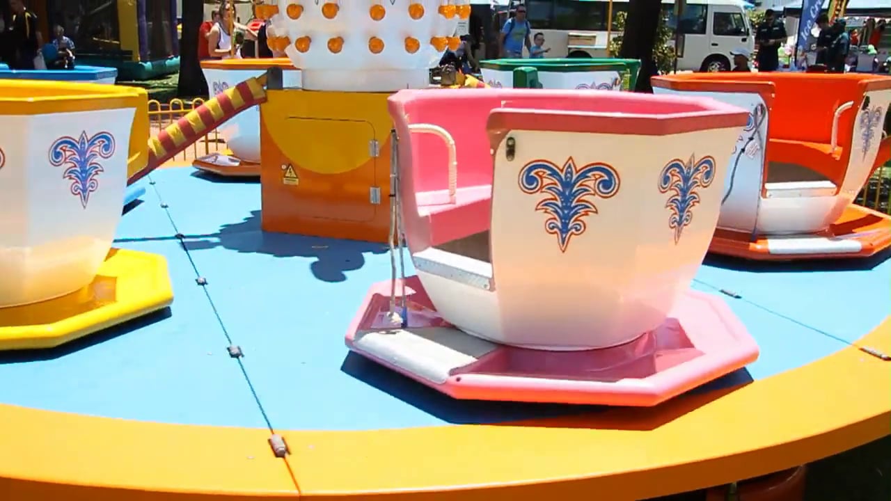 Cup & Saucer Ride on Vimeo