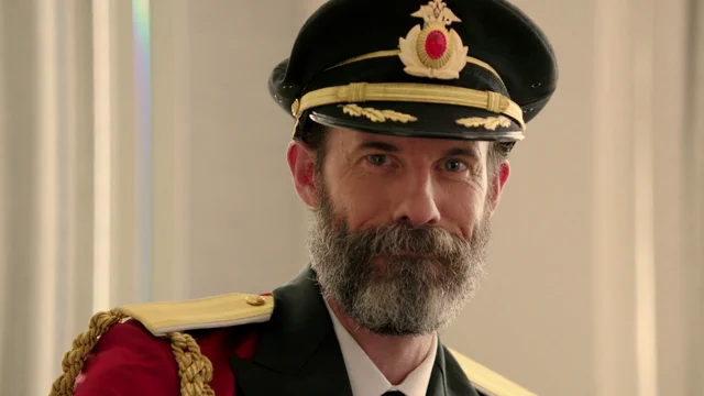 captain obvious gif hotels