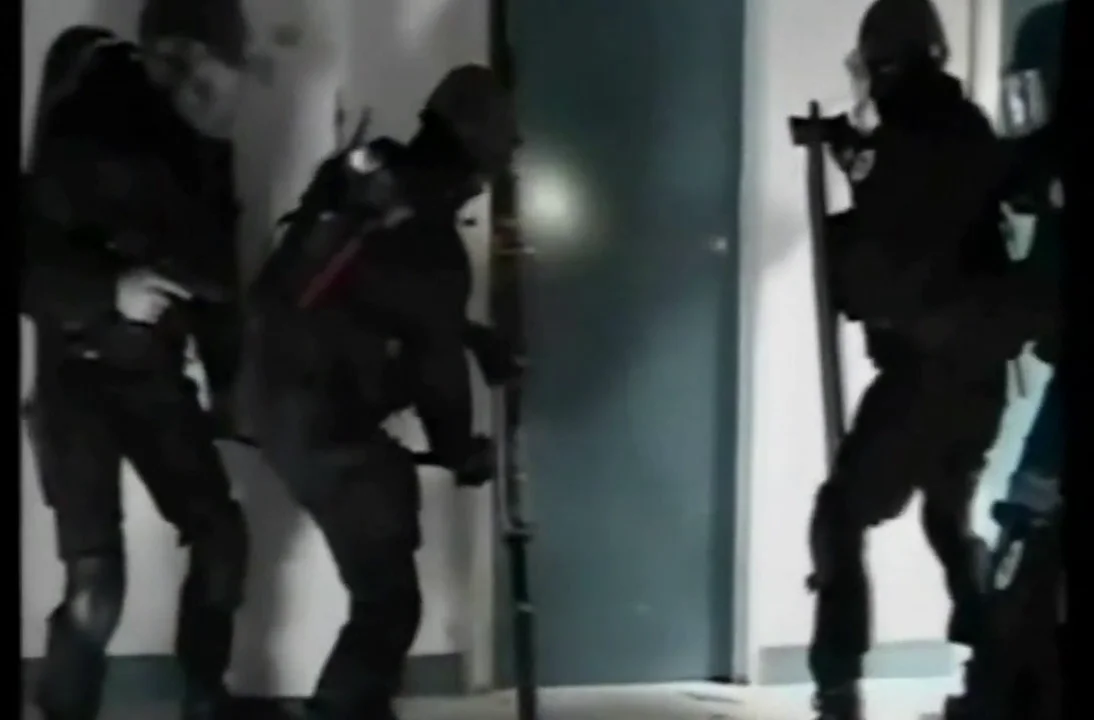 Libervit DOORRAIDER Hydraulic Breaching Equipment