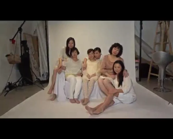 Six Moons (2013): A Documentary of 3 mothers and their daughters about love and marriage  