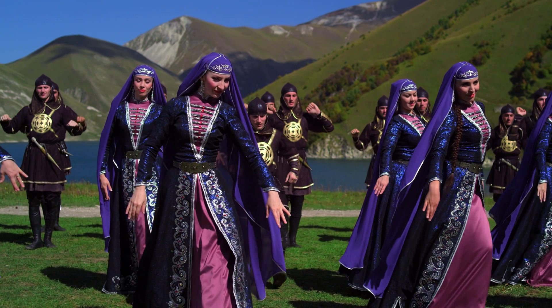 Традиции Чеченской республики. Traditions of the Chechen Republic. on Vimeo