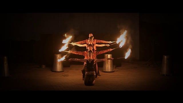 Duo Forzarello - Jonglage Comedy Feuershow video preview