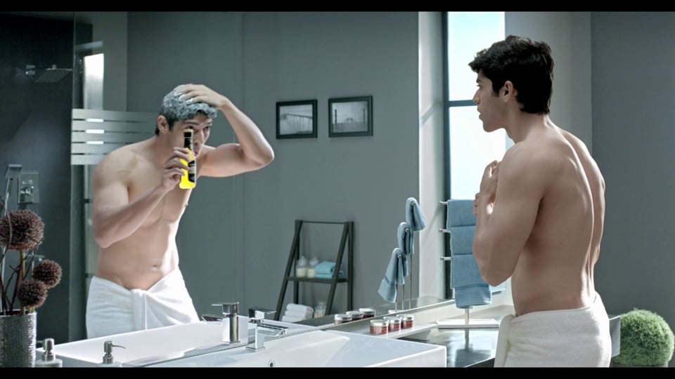 Still from Park Avenue · Deodorant & Shampoo
