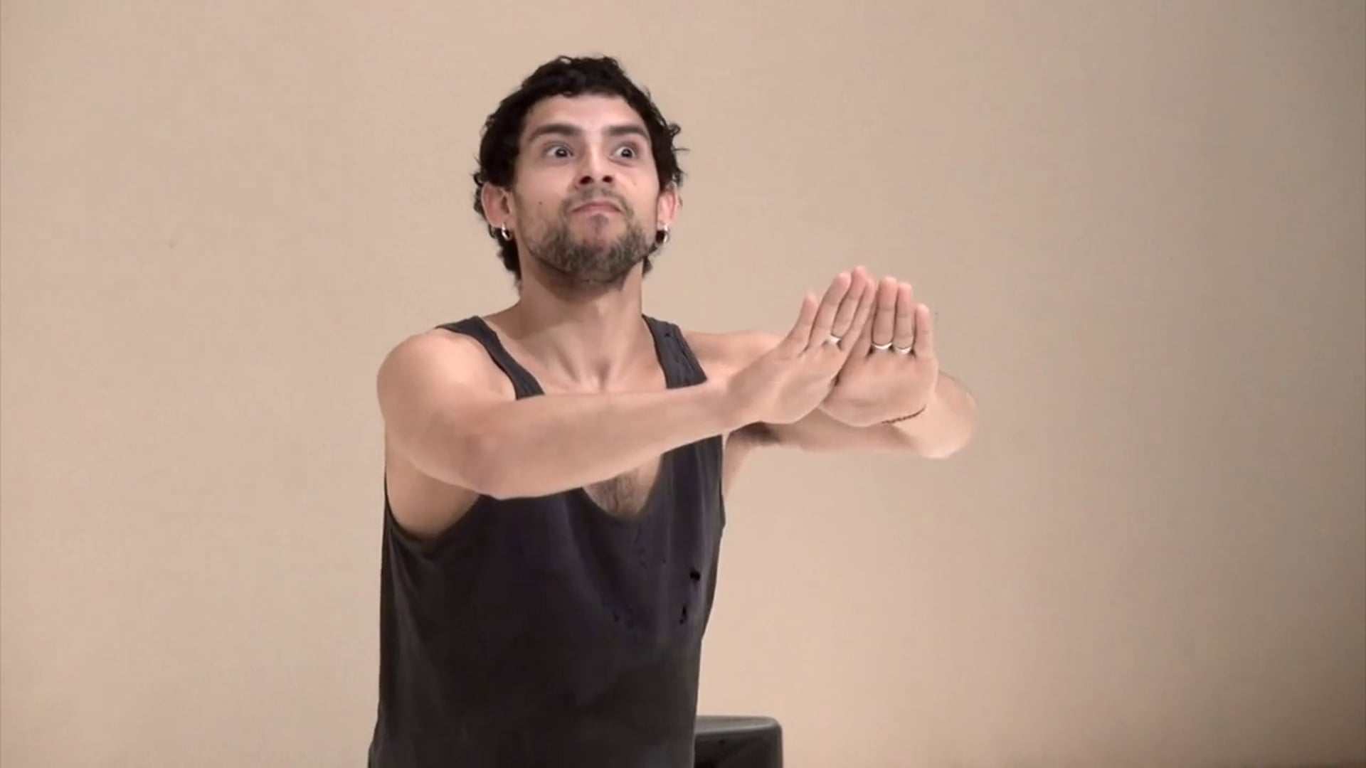 Nicolás F. Rosés Ponce - Ω MANTRA