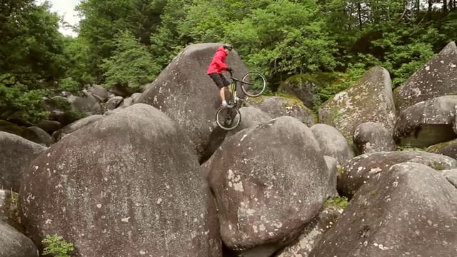 MTB Trials Maxime Tolu: Welcome Back to Crewkerz