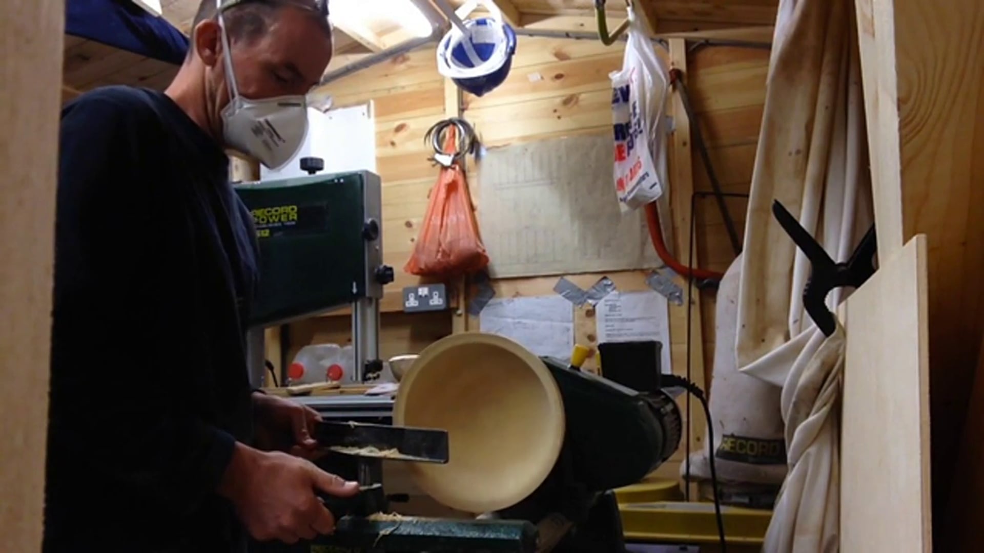 Wood Turning – Returning a warped bowl/blank