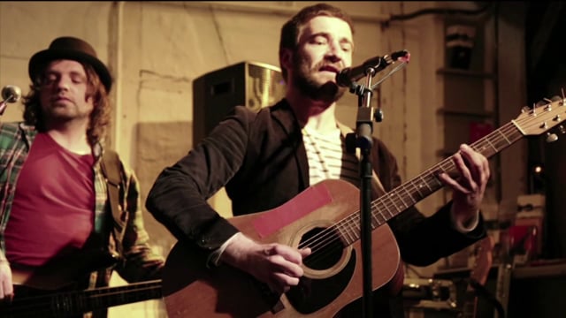 video // JAN FRISCH LIVE IM KUNSTHOF