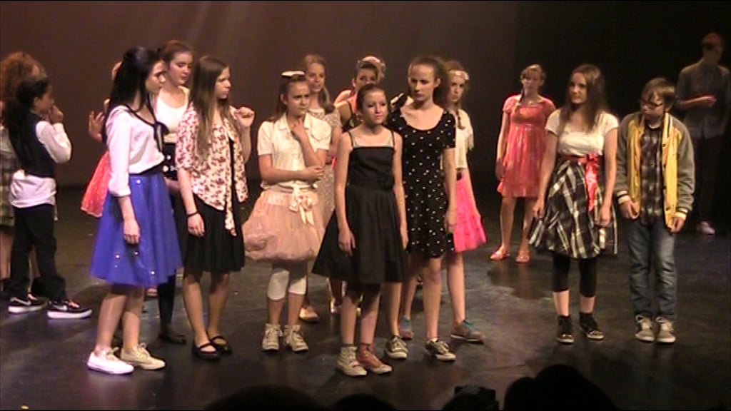 Eindpresentatie Theater HAVO/VWO Rotterdam 1.1 en 1.2 2013/2014 on Vimeo