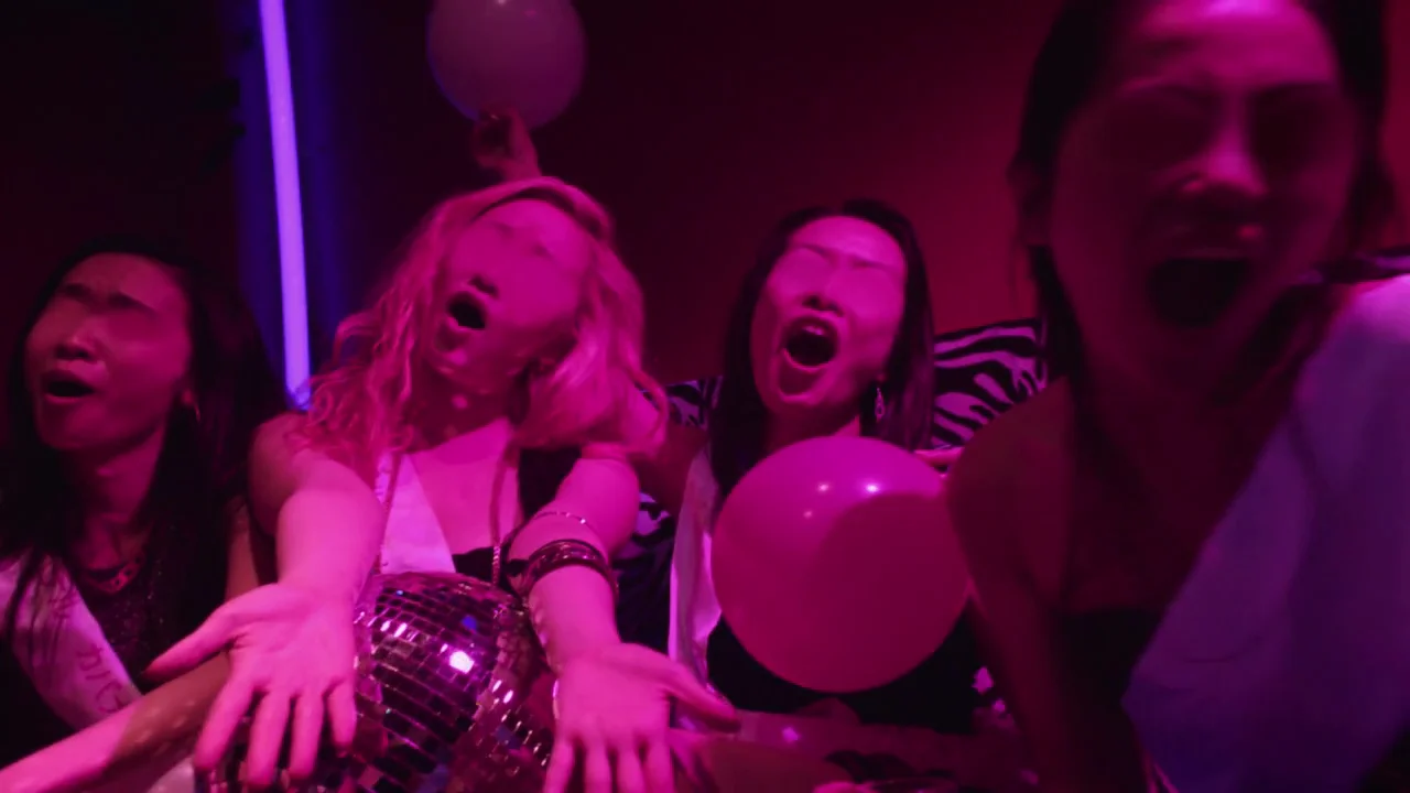 R. Надпись d. A. S_e_k_s_2020. I.