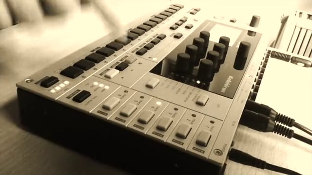 Live techno performances on Vimeo