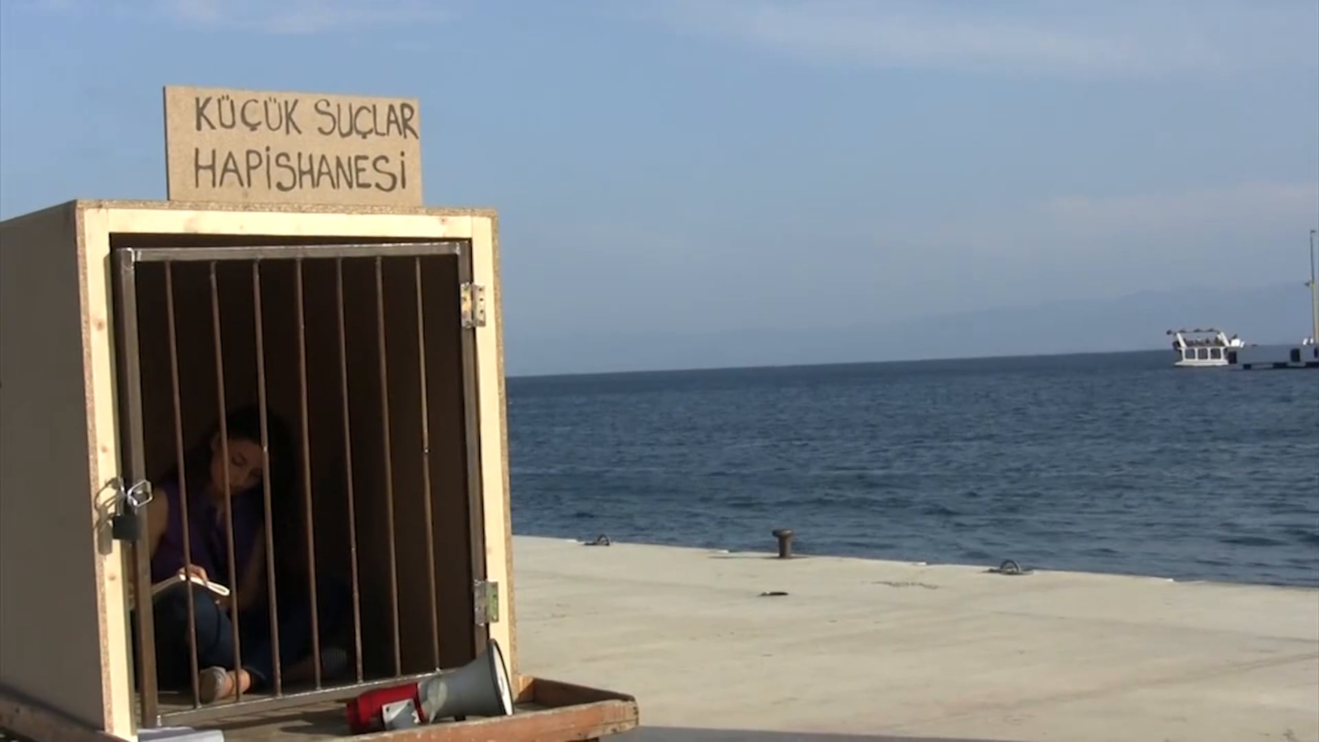 küçük suçlar hapishanesi