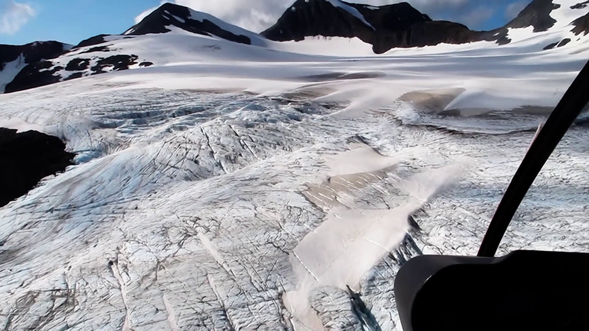 The Helicopter Ride to Punchbowl Glacier on Vimeo