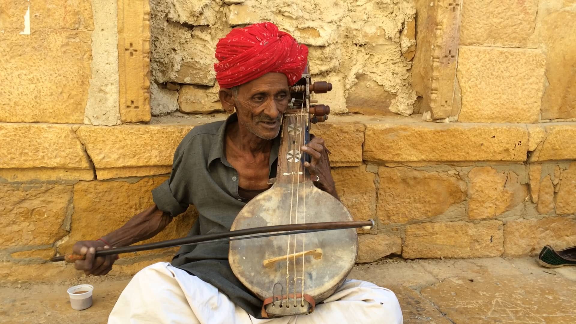 Dapu Khan, musicien merasi à Jaisalmer on Vimeo