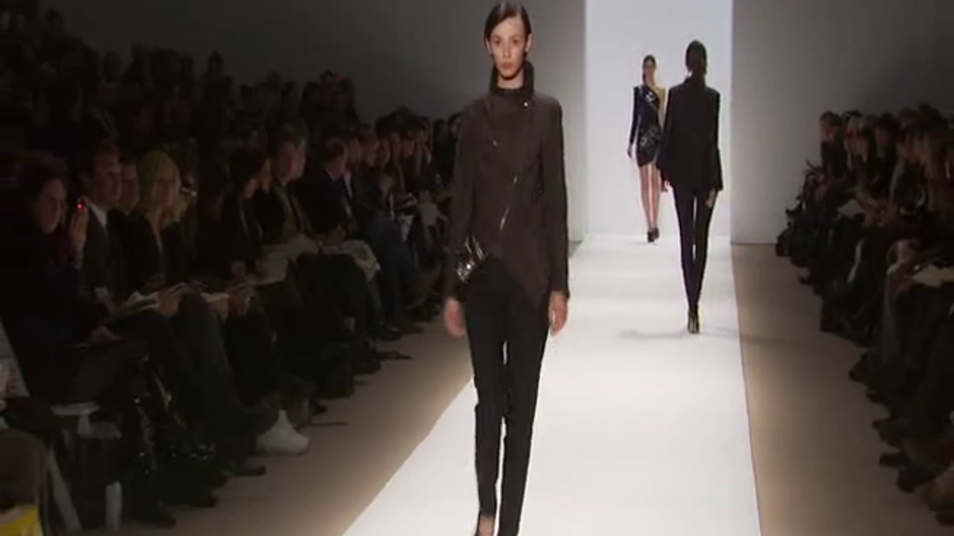 Mercedes Benz American Express 'Fashion Week Moment'