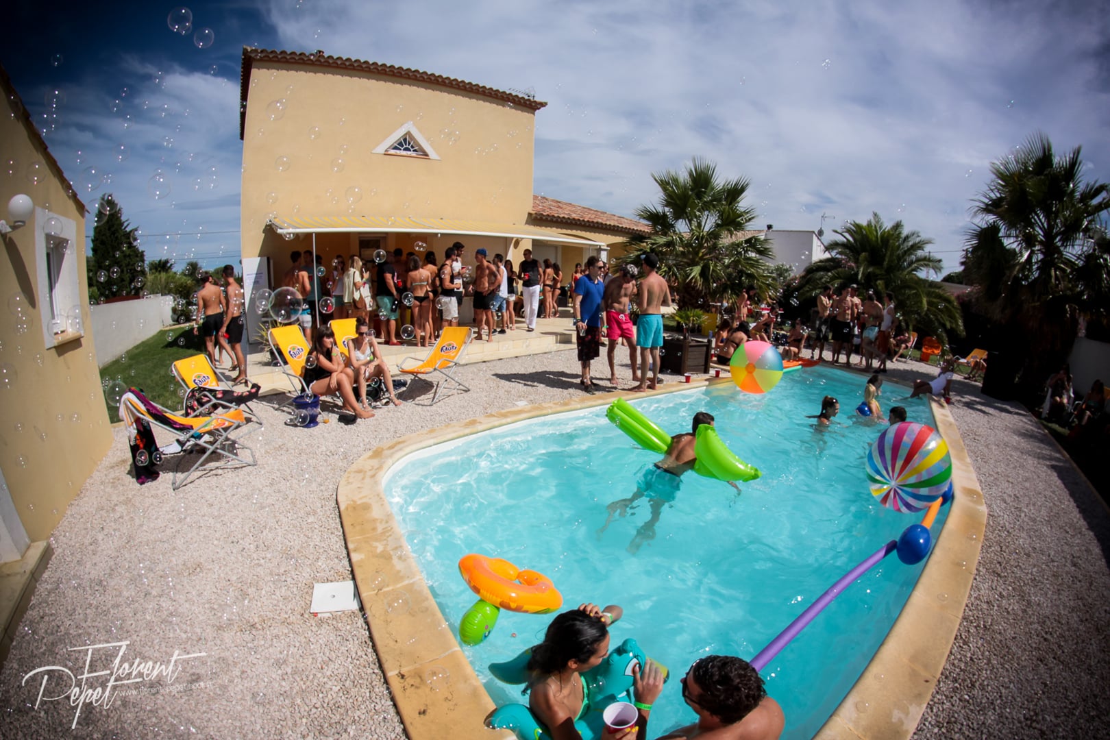 PRIVATE POOL PARTY By Loïc / CAP DAGDE / PRIVATE HOUSE / SUMMER 2014 on Vimeo