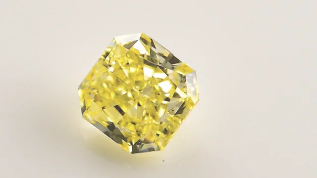 2.02 carat, Fancy Yellow, Radiant Shape, VS1 Clarity, GIA, SKU 73873