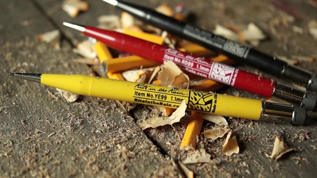 Faber-castell Mechanical Pencil 0.5mm Lead Core 4colors Traingle