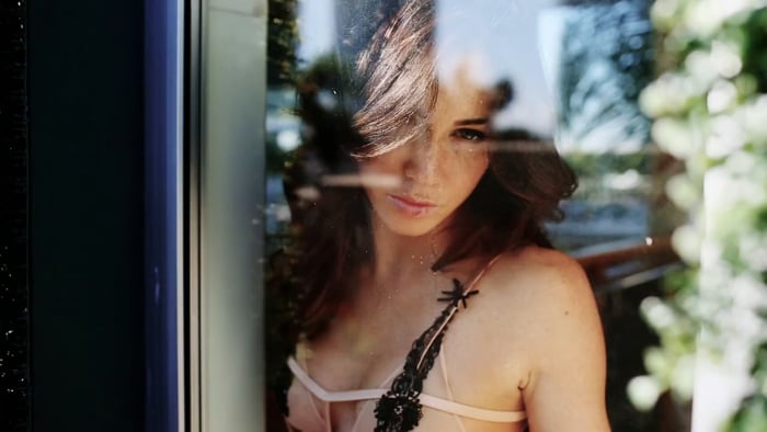 Jessica Motes  nackt