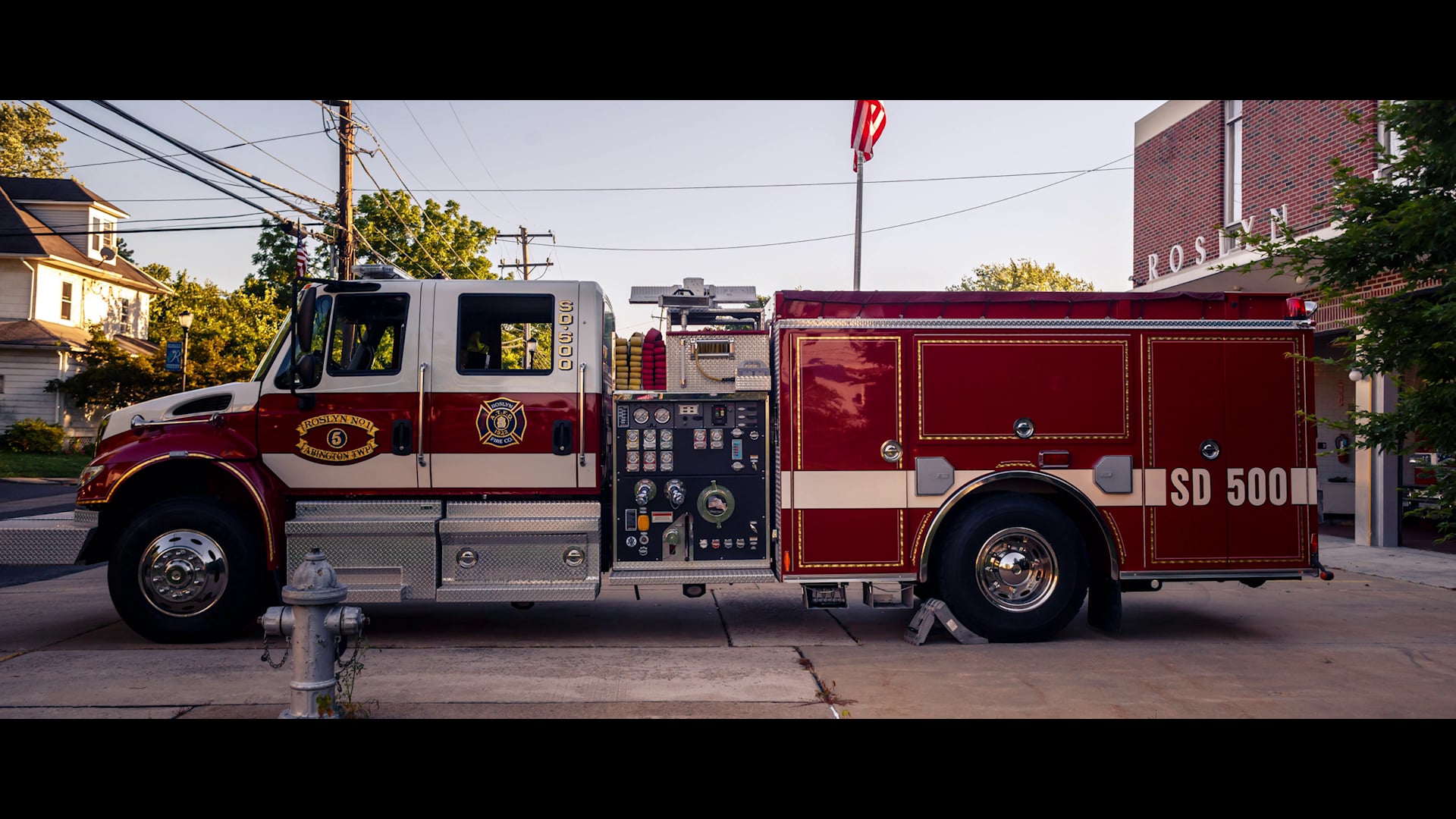 Squad 500: Firetruck For Sale by the Roslyn Fire Company on Vimeo