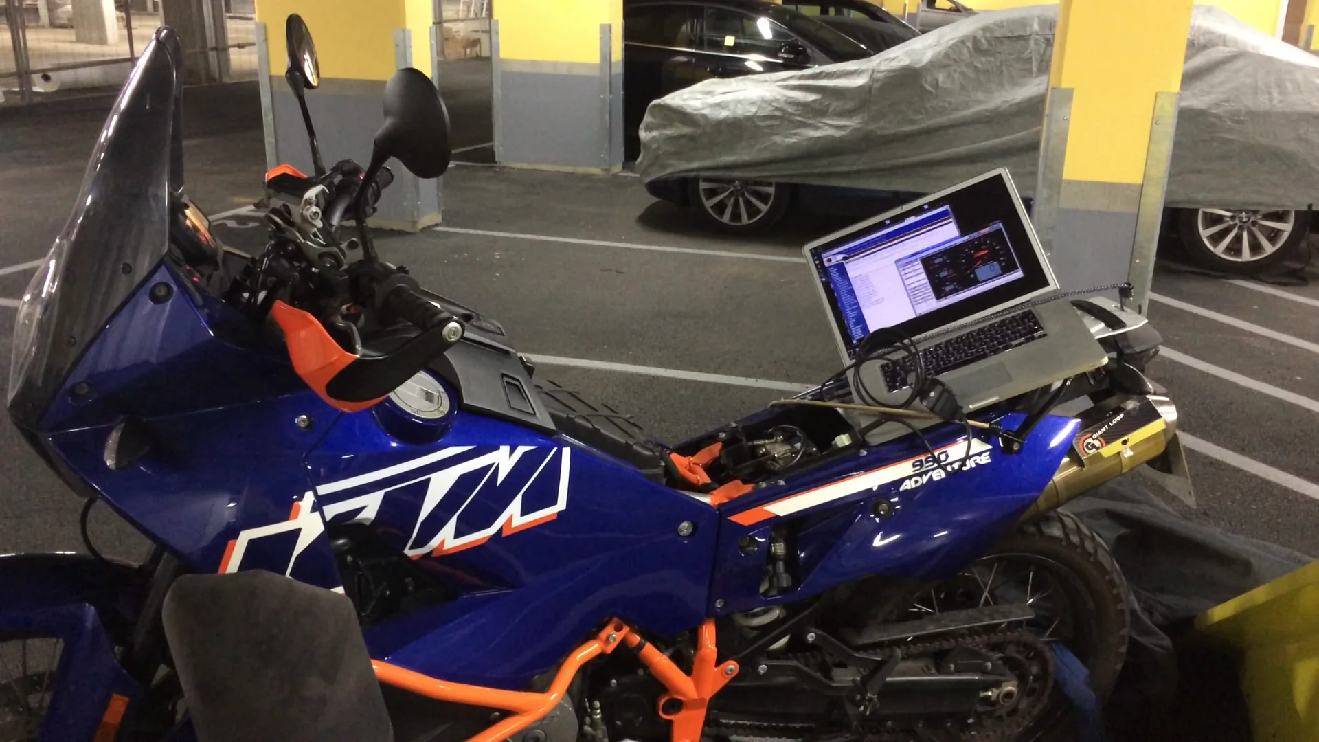 TuneECU and KTM 990 Adventure on Vimeo