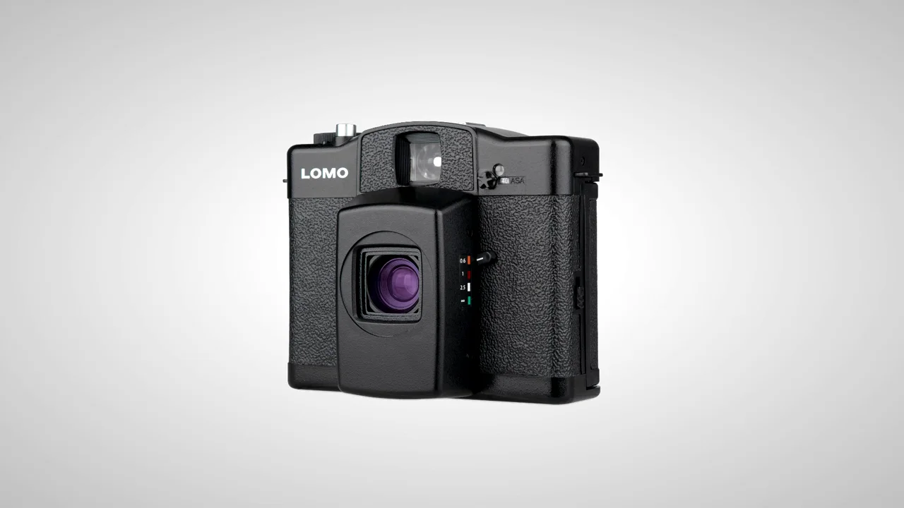 Lomography LC-A+ 120 – Cámara De Formato Medio Compacta, Con Lente Gran Angular Y Exposición Automática