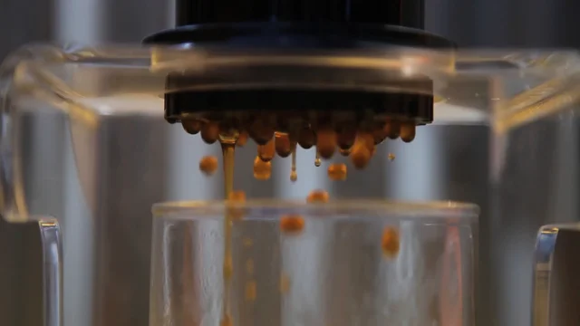 The Art of Aeropress: Make 10 Kinds of Coffee Like Pro Baristas