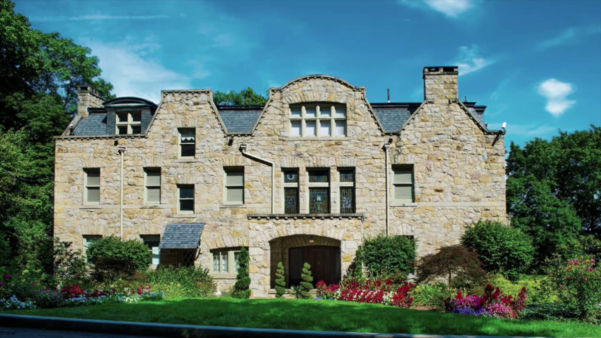 Mansion at Maple Heights on Vimeo