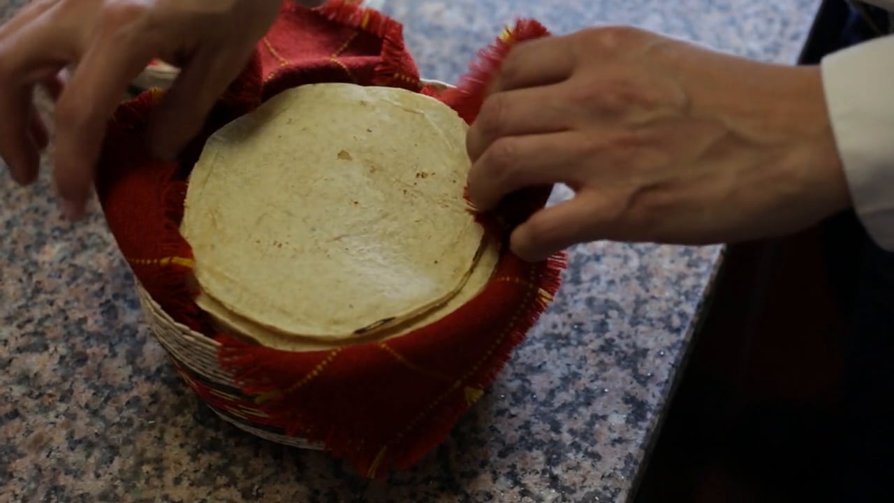 how-to-reheat-tortillas-with-la-tortilleria-on-vimeo