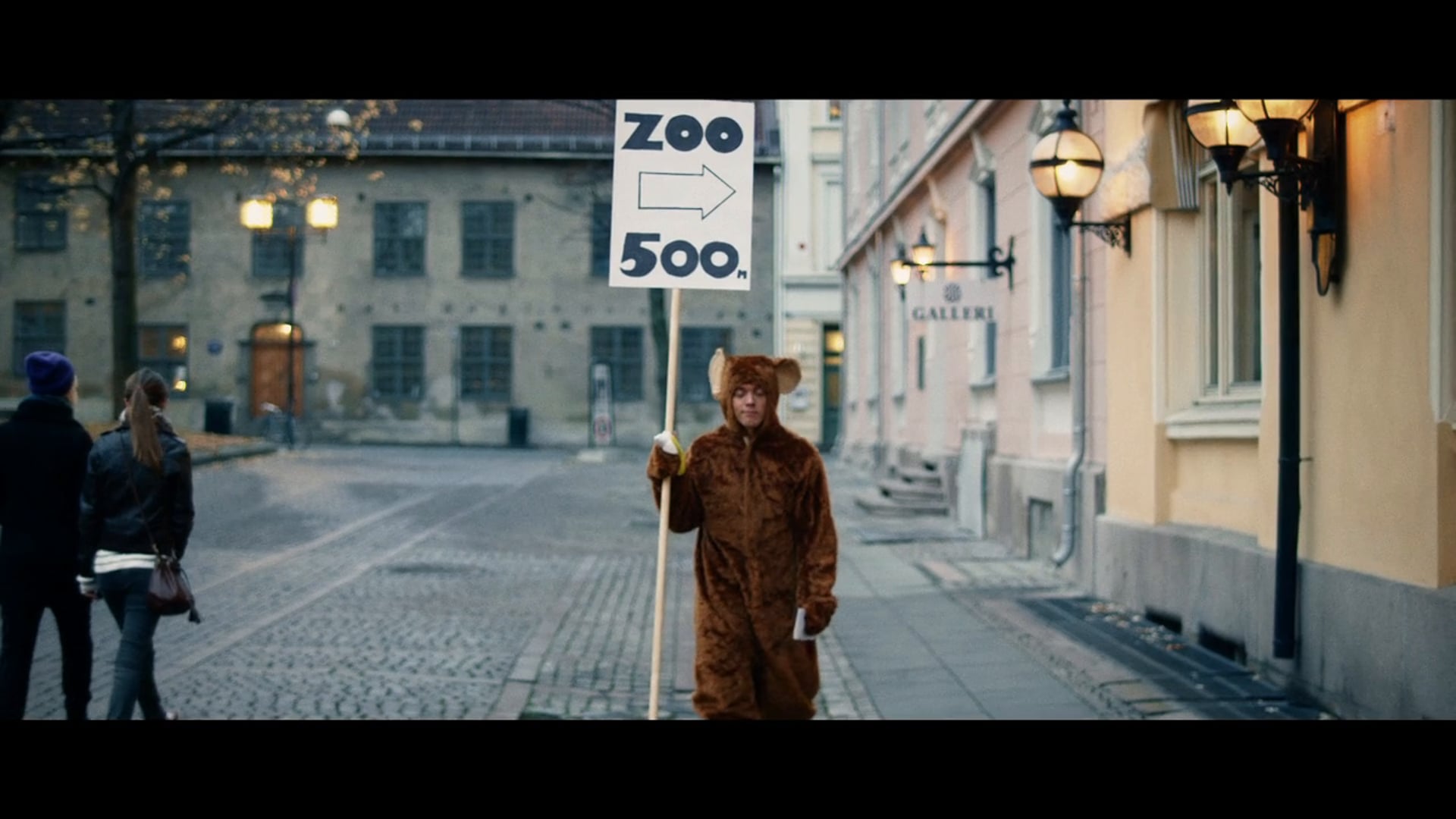 Atone - Million times (Music video directed by Martin Sofiedal)